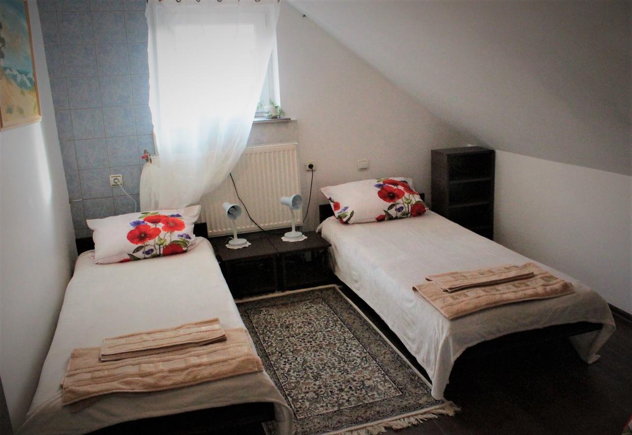 Apartamento Gyvenamuju Patalpu Nuoma Kelme Exterior foto